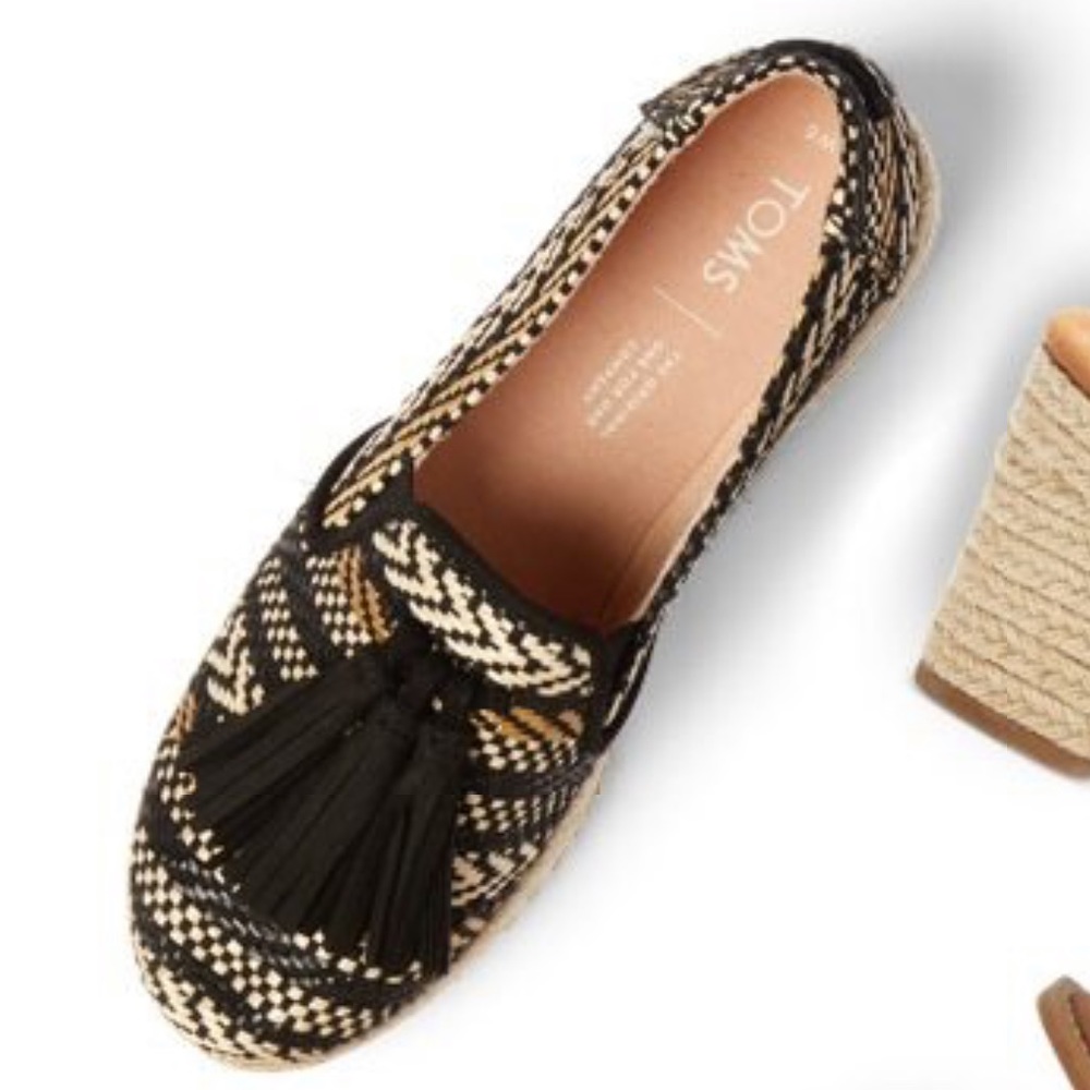 Toms Palma Black Geometric Wovan Tassel sz 11